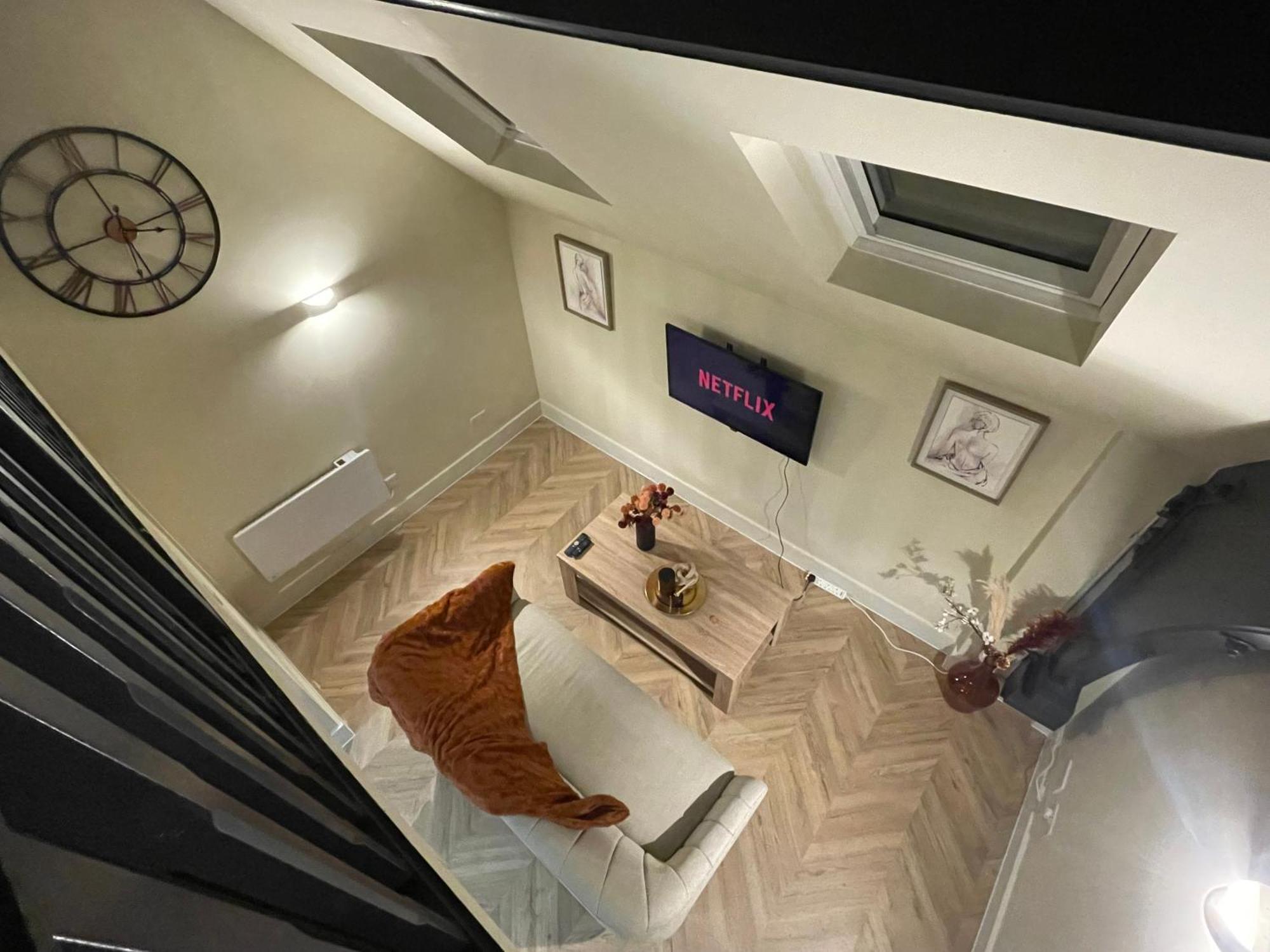 Headrow The Getaway * Leeds (West Yorkshire)